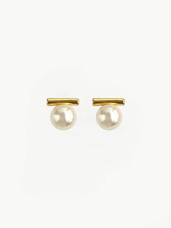 18K Pearl Stud Earrings